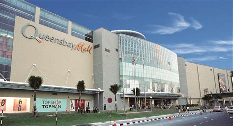 Queensbay Mall .